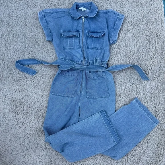 EXPRESS X LADYGANG DENIM JUMPSUIT ZIP JEAN UTILITY JUMPSUIT TIE WAIST Size 2 - Picture 3 of 9